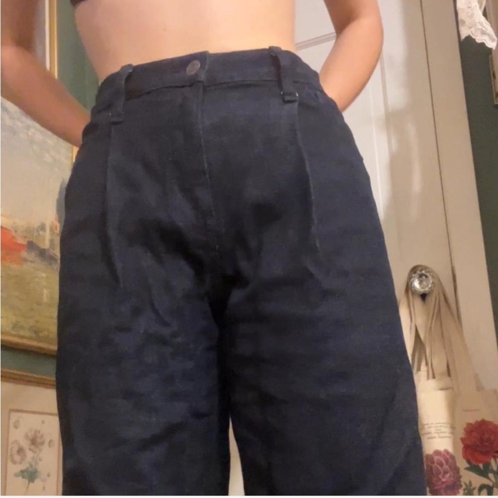 Pleated wide leg jeans